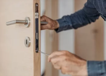 How to Find a Trustworthy Locksmit