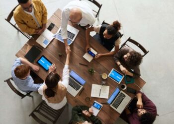 How Executive Leadership Retreats Shape Tomorrow’s Leaders