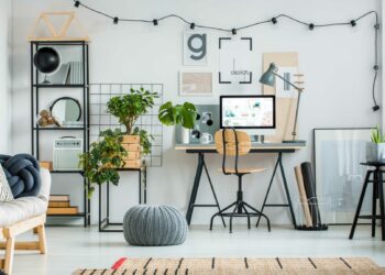 How to Create a Minimalist Home Office