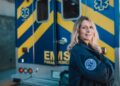 how much does a paramedic earn in the uk