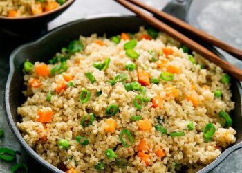 How to Cook Quinoa in a Rice Cooker