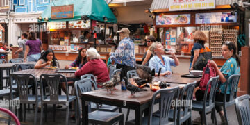 Consuming Leftovers in Chinatown Hawker Centers