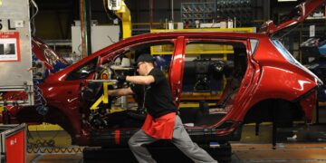 Carmakers and Engineers Cheer UK, US Trade Deal as Steel