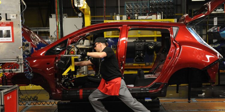 Carmakers and Engineers Cheer UK, US Trade Deal as Steel